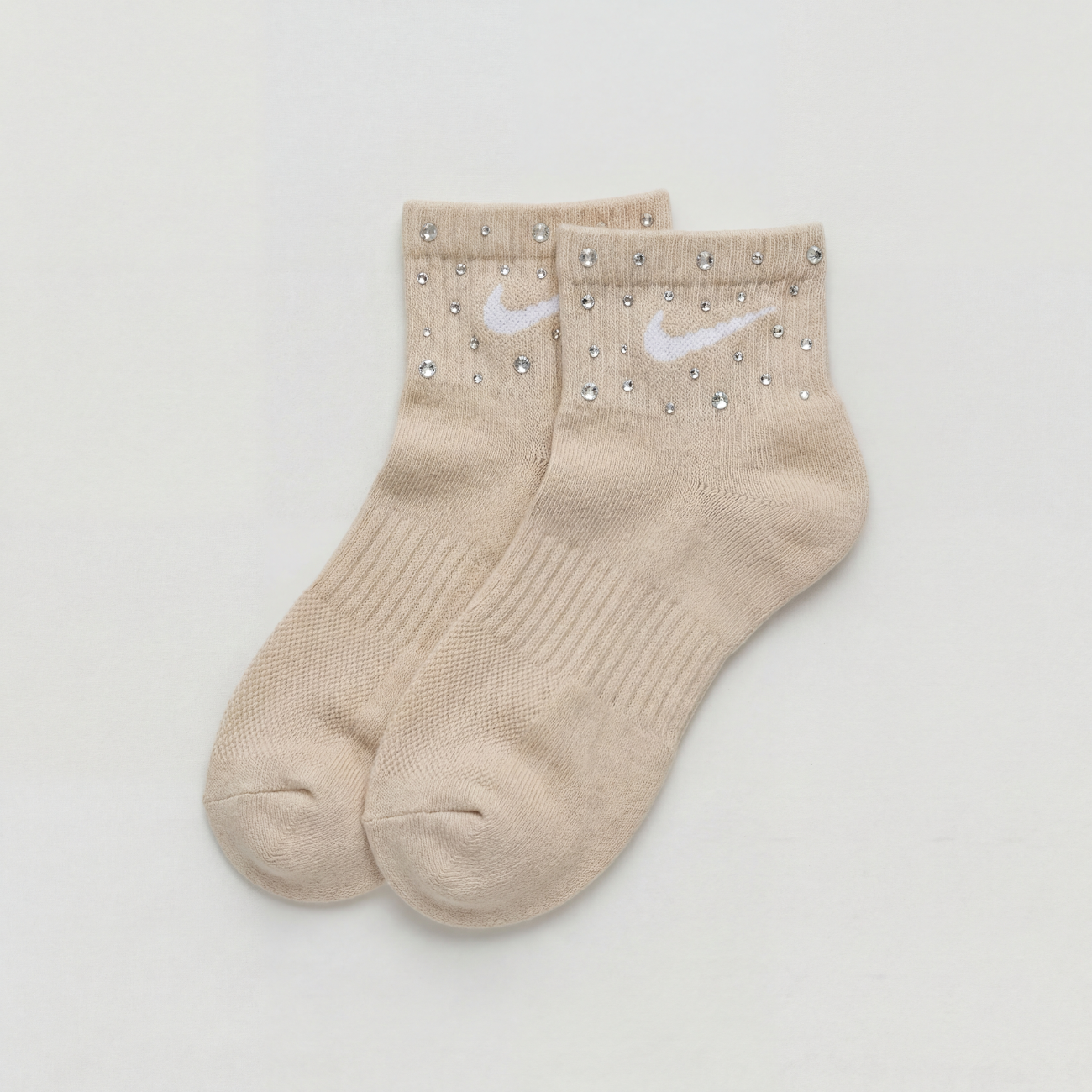 GLAMOUR® - BEIGE EDITION